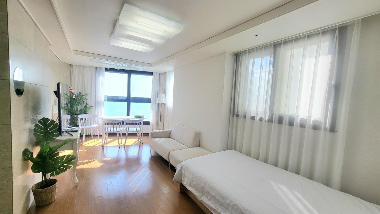 Haeundae Lavender House-Irua Hotel بوسان المظهر الخارجي الصورة